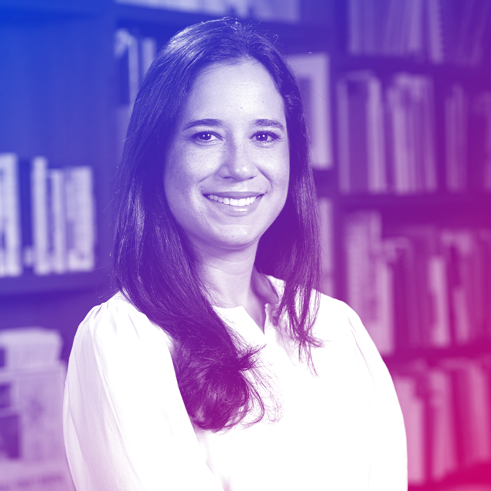 Claudia Duran headshot
